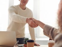 Comment trouver un emploi dans l’industrie en 2022 ?